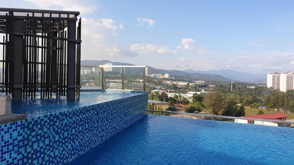 Mlh Premier Suites @ Saville Cheras Exterior foto
